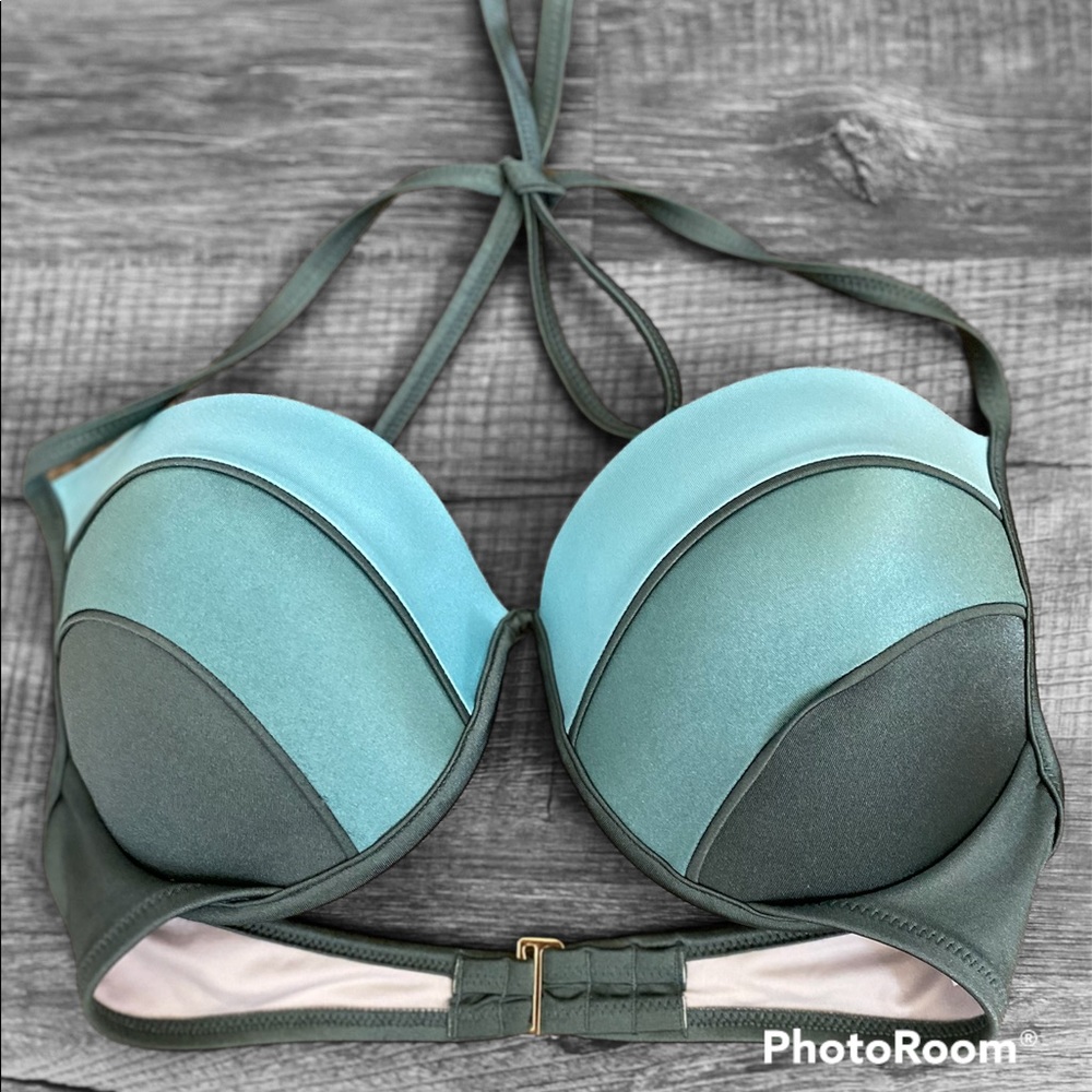 Like New! Shade & Shore Underwire Push-up Bikini Top